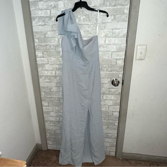 Nwot After Six Dresses After Six Bow One-Shoulder Trumpet Gown sz 10 - Picture 3 of 6